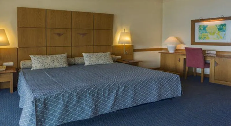 Hotel Wot Lagos Montemar