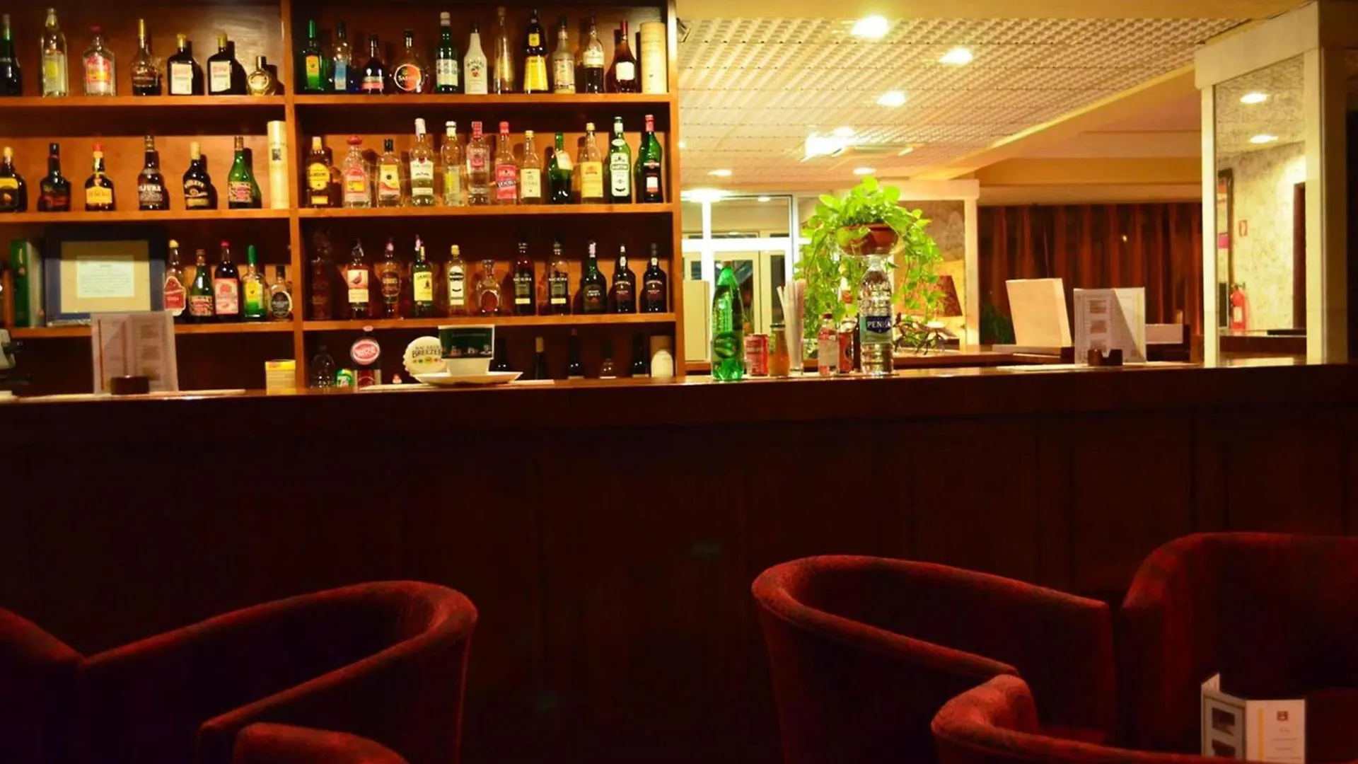 Wot Lagos Montemar Hotel